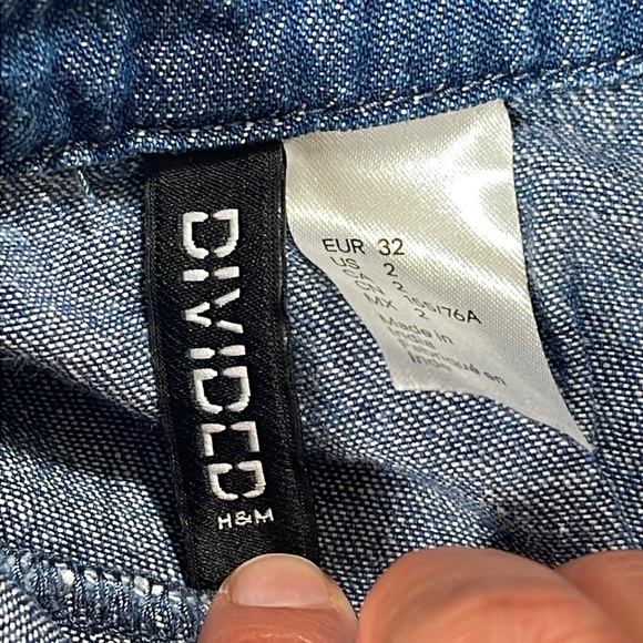 Divided H&M Denim Shirt Dress  Floral Embroidery Size 2 long sleeve - Picture 6 of 6